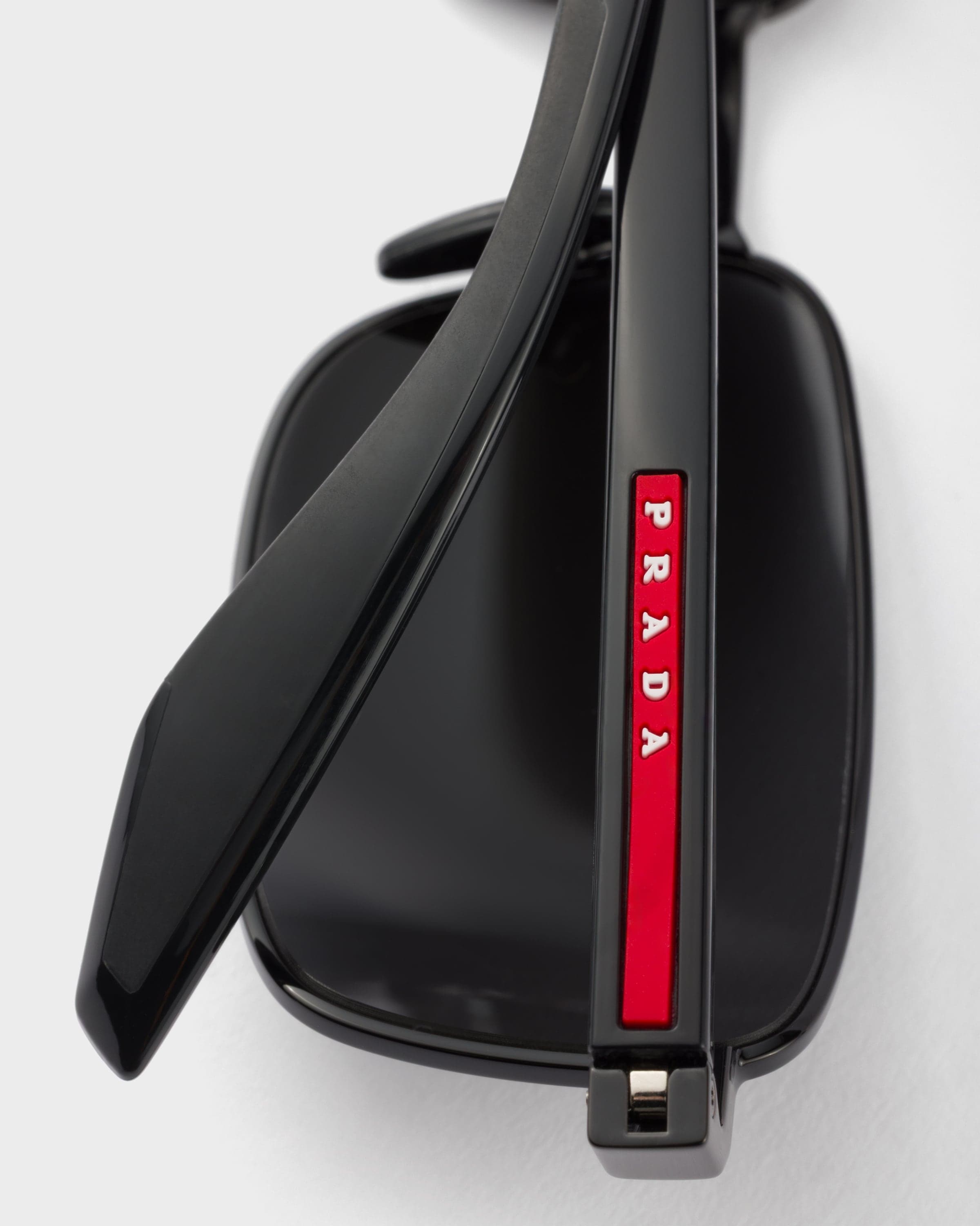 Prada Linea Rossa Güneş Gözlüğü 4